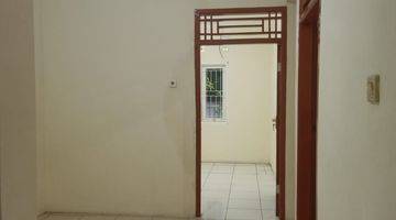 Gambar 2 R044 Dijual Rumah Sudah Renov Cluster Graha Catania Citraraya Tangerang 