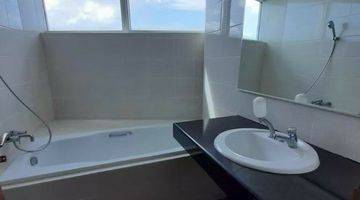 Gambar 5 Disewa Penthouse 3 Kamar,view Laut