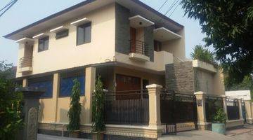 Gambar 5 Rumah Furnished SHM di Bcs , Kelapa Gading