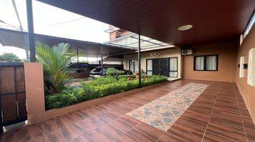 Gambar 4 Rumah Fully Furnished 3 Lantai Di Bogor