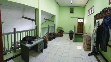 Gambar 5 Rumah 2 Lantai  Bagus Shm