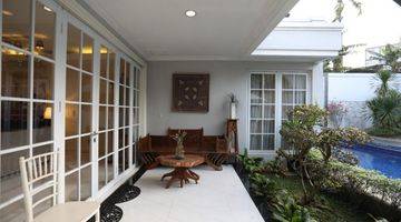 Gambar 4 Di Jual Rumah Townhouse Style American Classic 2 Lantai Di Kemang