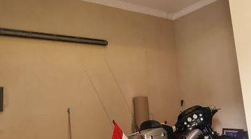 Gambar 2 Rumah 3 Lantai Bagus Semi Furnished di Puri Indah, Jakarta Barat