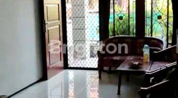 Gambar 1 RUMAH FULL FURNISHED SIAP HUNI DI KOMERSIAL AREA SURABAYA TIMUR