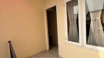 Gambar 5 Rumah Metland Puri 2 Lantai 4 Kamar Furnished Siap Huni