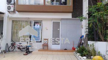 Gambar 2 Rumah Minimalis Dijual Di Graha Raya 2 Lantai