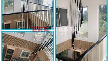 Gambar 4 Rumah Full Renovasi 2 Lantai