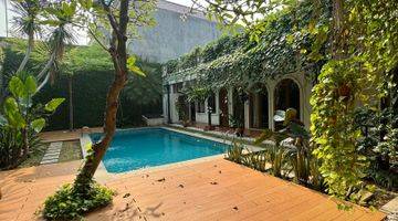 Gambar 3 Rumah Cantik Dengan Private Swimming Pool