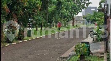 Gambar 2 Rumah Bagus di Perumahan Nusaloka Bsd Depan Taman SHM