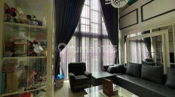 Gambar 5 Rumah Mewah 3 Lantai Furnished di Perumahan Navapark Bsd