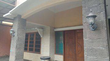 Gambar 2 Rumah 2 Lantai Bagus Unfurnished SHM di Jalan Upn, Yogyakarta