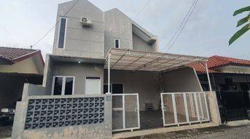 Gambar 1 Rumah 2 Lantai Bagus Furnished SHM di Jalan Imogiri Barat, Yogyakarta