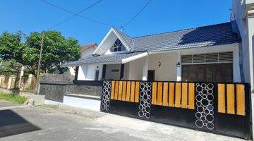 Gambar 2 Rumah Sudah Renovasi Unfurnished SHM di Perumahan Griya Perwita Wisata, Sleman