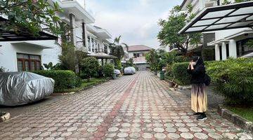 Gambar 2 Disewakan Rumah Di Townhouse Duren Tiga