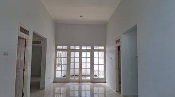 Gambar 3 Dijual Rumah 1lt Posisi Hoek, View Taman Di Citra Gran