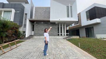 Gambar 1 Rumah Mewah 3 Lantai Paling Murah Di The Icon Bsd