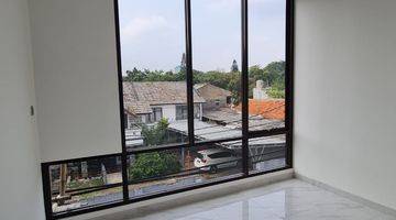 Gambar 3 Dijual Rumah 3 Lantai di Jakarta, Murah Dan Unit Terbatas