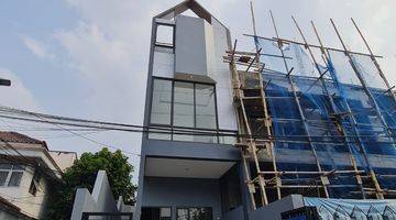 Gambar 4 Dijual Rumah 3 Lantai di Jakarta, Murah Dan Unit Terbatas