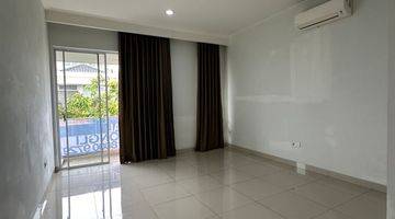 Gambar 5 Rumah Mewah Sedayu Semi Furnished 2 Lantai Cluster Eropa, Kelapa Gading