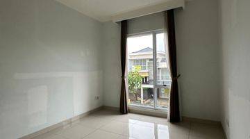 Gambar 1 Rumah Mewah Sedayu Semi Furnished 2 Lantai Cluster Eropa, Kelapa Gading