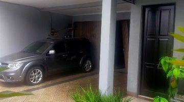 Gambar 3 Dijual Rumah 2 Lantai Siap Huni Dipinggir Jalan Raya Pasar Rebo