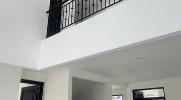 Gambar 2 Rumah Hook Brand New Full Renovasi Di Mertilang Bintaro Sektor 9