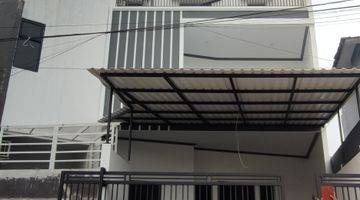 Gambar 1 Rumah Minimalis Modern 3 Lantai Shm Baru 