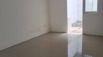 Gambar 4 Disewakan Rumah 2 Lantai 2kt 2km Non Furnished di Citra 8 