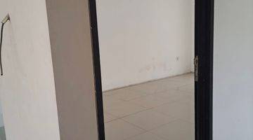 Gambar 5 Disewakan Rumah 2 Lantai 2kt 2km Non Furnished di Citra 8 