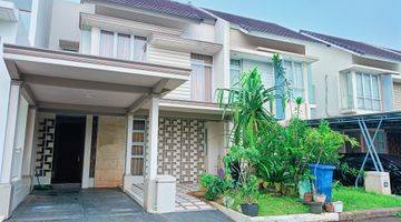 Gambar 1 Dijual Cepat Rumah Full Renovasi 3 Lantai Di Grand Wisata