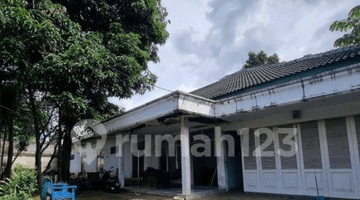 Gambar 3 Rumah Lama Di Lokasi Kemang Dalam