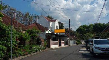 Gambar 1 Rumah Murah Luas Strategis Lantai 2 Eks Kolonial Di Kota Magelang