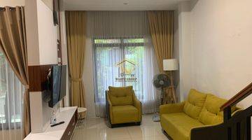 Gambar 4 Rumah 2 Lantai, Full Furnished, Dekat Rs Jih Di Depok, Sleman