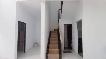 Gambar 3 Disewakan Rumah Apik Semi Furnished Daerah Rawamangun