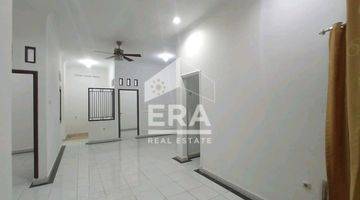 Gambar 2 rumah full renovasi Cimanggis