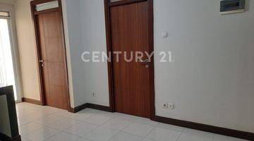 Gambar 4 Pluit Sea View Apartment 2BR Low Floor Pool And Sea View