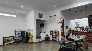 Gambar 5 Disewakan Rumah Full-Furnished 1¹/² Lantai Di Jatimakmur