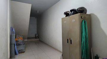 Gambar 3 Dijual Townhouse Gandeng Semi Furnished Jalan Budi Kemenangan