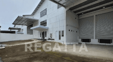 Gambar 1 Gudang Siap Pakai Delta Silicon 6 Lippo Cikarang  Loading Dock Lantai Sudah Epoxy