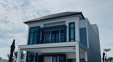 Gambar 1 Rumah American Style Mewah Smarthome Di Matera Gading Serpong