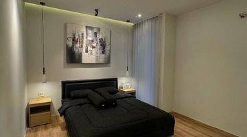 Gambar 5 Rumah Mewah 2LT Desain Kontemporer Full Furnished Di Ngaglik