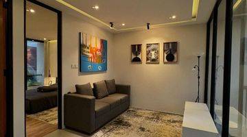 Gambar 4 Rumah Mewah 2LT Desain Kontemporer Full Furnished Di Ngaglik