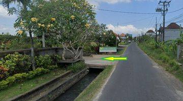 Gambar 1 Tanah View Sungai Dekat Jalan Utama Kawasan Pantai Nyanyi Canggu Tabanan Bali