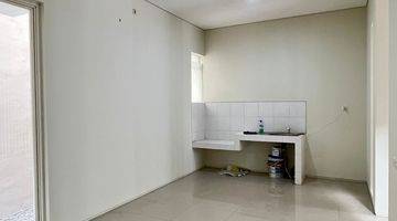 Gambar 2 Dijual Rumah Bagus Unfurnished Di Greenlake, Surabaya