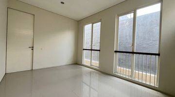 Gambar 3 Dijual Rumah Bagus Unfurnished Di Greenlake, Surabaya