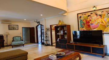 Gambar 2 Luxurious House For Sale Fully Furnished Bali