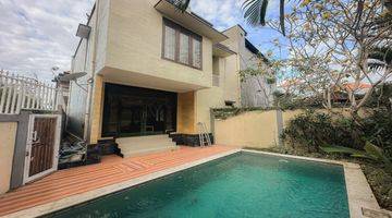 Gambar 3 Villa For Rent In Kerobokan Fully Furnished