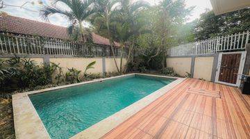 Gambar 2 Villa For Rent In Kerobokan Fully Furnished