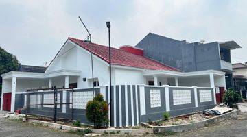 Gambar 1 Dijual Rumah Hook Taman Royal