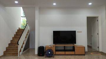 Gambar 5 Rumah Sewa Furnished Kolam Renang View Gunung di Sentul City, Bogor